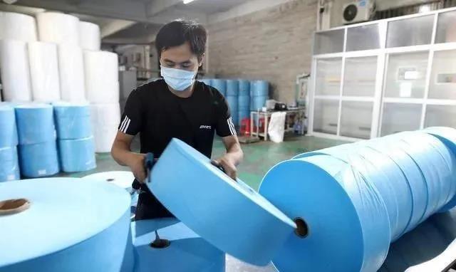 熔噴布模具 | 如何提高熔噴布的過濾效率？